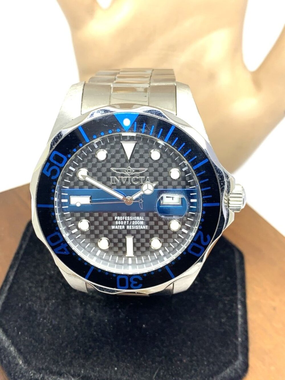 Invicta Mens Watch 14702 Pro Diver Quartz Black Dial Silver Stainless Steel 47mm